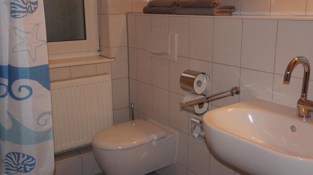 Ferienwohnungen Buetow Висмар Номер фото
